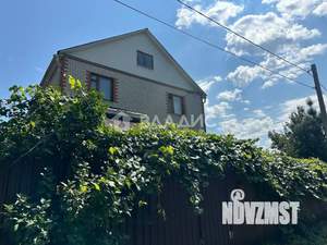 Дом 390м², 2-этажный, участок 11 сот.  