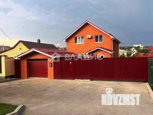 Дом 240м², 2-этажный, участок 10 сот.  