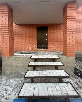 Дом 96м², 2-этажный, участок 6 сот.  