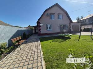 Дом 174м², 2-этажный, участок 10 сот.  