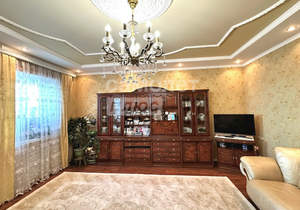 Дом 345м², 2-этажный, участок 10 сот.  