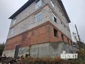 Коттедж 402м², 3-этажный, участок 8 сот.  