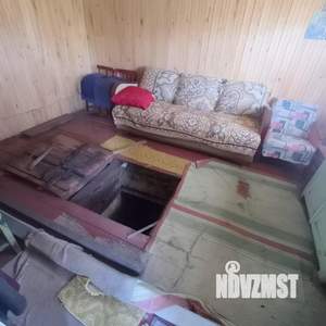 Дом 12м², 2-этажный, участок 5 сот.  