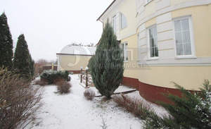 Дом 315м&sup2;, 3-этажный, участок 11 сот.  