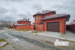 Дом 495м², 3-этажный, участок 10 сот.  