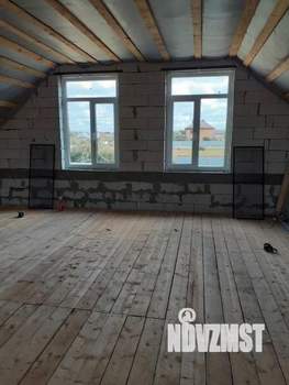 Коттедж 130м&sup2;, 2-этажный, участок 6 сот.  