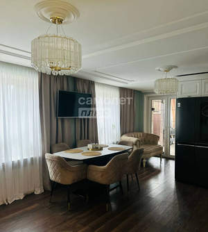 Дом 14м&sup2;, 2-этажный, участок 4 сот.  