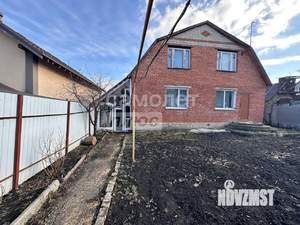 Дом 263м², 2-этажный, участок 7 сот.  