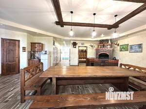 Дом 344м², 3-этажный, участок 16 сот.  