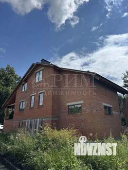 Коттедж 275м², 3-этажный, участок 10 сот.  