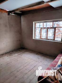 Дом 36м², 2-этажный, участок 6 сот.  