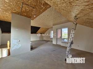 Дом 160м², 2-этажный, участок 10 сот.  