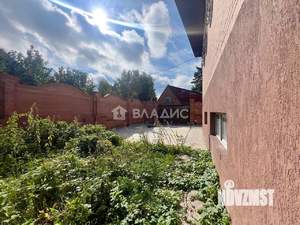 Дом 596м², 4-этажный, участок 20 сот.  