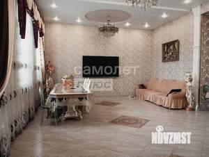Дом 353м², 3-этажный, участок 8 сот.  