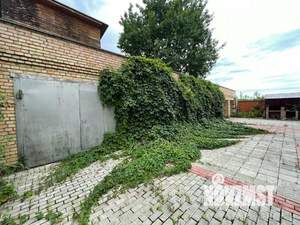 Коттедж 377м², 3-этажный, участок 6 сот.  