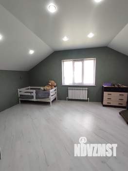 Коттедж 107м&sup2;, 2-этажный, участок 6 сот.  