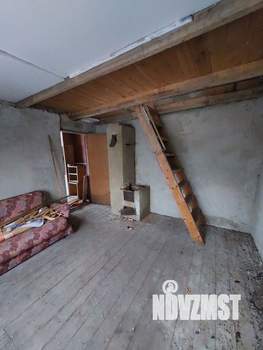 Дом 36м², 2-этажный, участок 6 сот.  