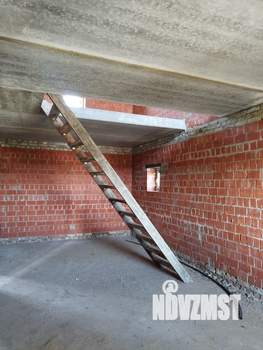 Дом 135м², 2-этажный, участок 6 сот.  