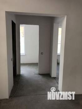 Дом 130м², 2-этажный, участок 6 сот.  