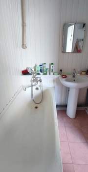 Дом 140м², 2-этажный, участок 6 сот.  