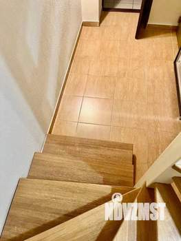 Дом 309м², 3-этажный, участок 12 сот.  