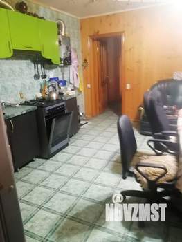 Коттедж 600м², 3-этажный, участок 10 сот.  