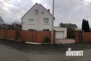 Коттедж 200м², 2-этажный, участок 12 сот.  