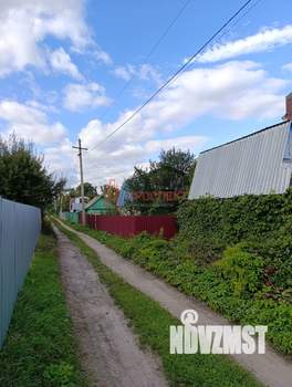 Дом 50м², 2-этажный, участок 6 сот.  