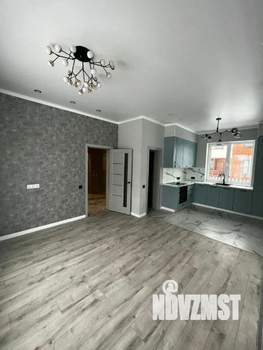 Дом 100м&sup2;, 2-этажный, участок 8 сот.  