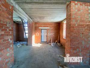 Дом 184м², 2-этажный, участок 8 сот.  