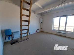 Дом 106м&sup2;, 2-этажный, участок 6 сот.  