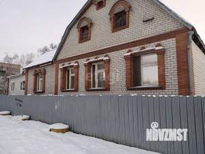 Дом 180м², 1-этажный, участок 8 сот.  
