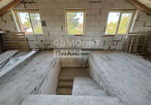 Дом 100м², 2-этажный, участок 10 сот.  