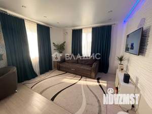 Дом 100м², 2-этажный, участок 10 сот.  