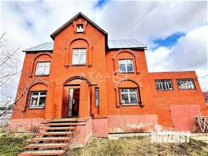 Коттедж 592м&sup2;, 2-этажный, участок 12 сот.  