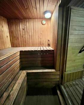 Дом 168м², 2-этажный, участок 6 сот.  