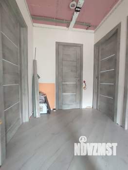 Коттедж 107м&sup2;, 2-этажный, участок 6 сот.  