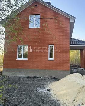 Дом 96м², 2-этажный, участок 6 сот.  