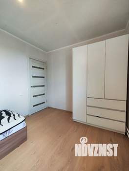 Дом 100м², 2-этажный, участок 7 сот.  