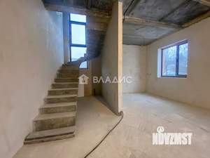 Дом 260м², 2-этажный, участок 20 сот.  