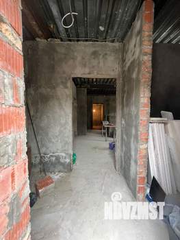 Коттедж 700м², 3-этажный, участок 11 сот.  