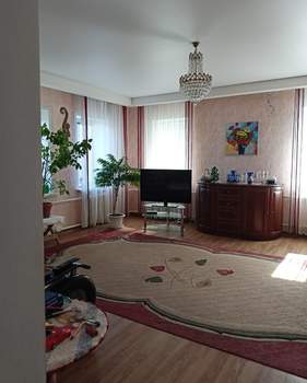 Дом 200м², 2-этажный, участок 17 сот.  