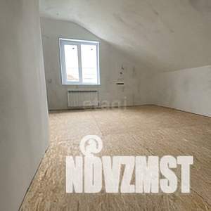 Дом 194м&sup2;, 2-этажный, участок 9 сот.  