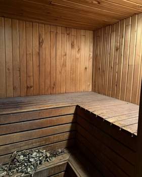 Дом 168м², 2-этажный, участок 6 сот.  