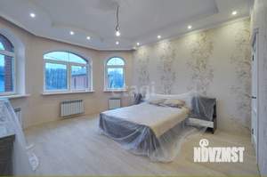Дом 495м², 3-этажный, участок 10 сот.  