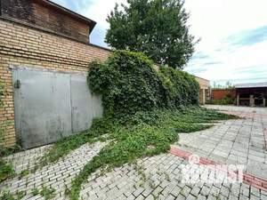 Коттедж 377м², 3-этажный, участок 6 сот.  