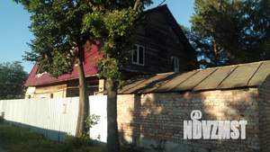 Дом 100м², 2-этажный, участок 6 сот.  