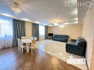 Дом 330м², 2-этажный, участок 12 сот.  