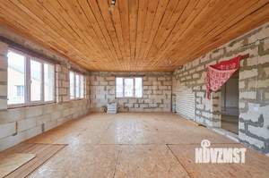 Таунхаус 260м², 2-этажный, участок 6 сот.  
