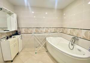 Дом 180м², 2-этажный, участок 8 сот.  
